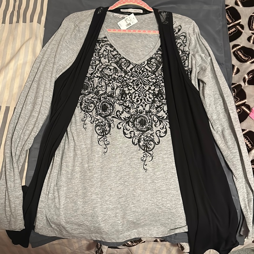 Maurice’s long sleeve top